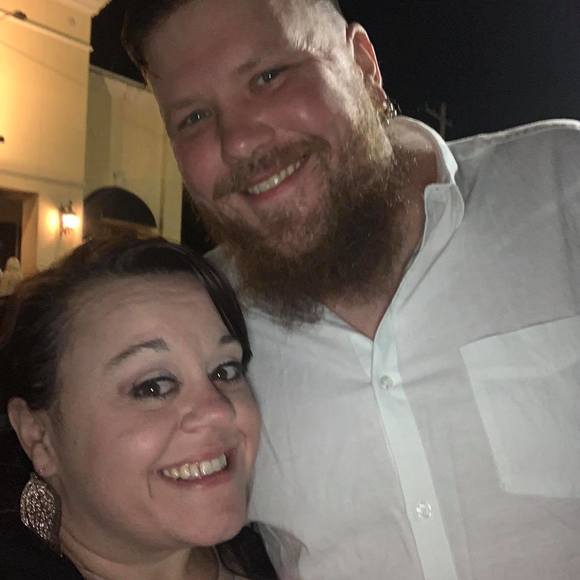 Meet your Posher, Amanda - Picture 1 of 1